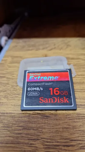 Cartão de Memória SanDisk Extreme 16GB
