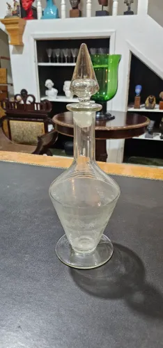 Licoreira antiga de cristal nobre 