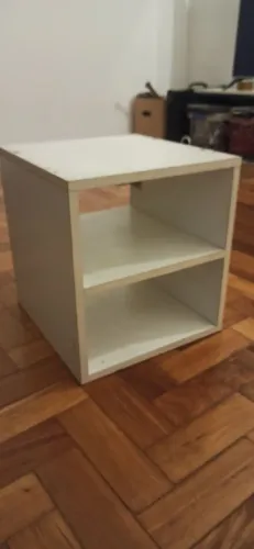 Nicho de parede tokstock branco com prateleira. 35x36x34cm