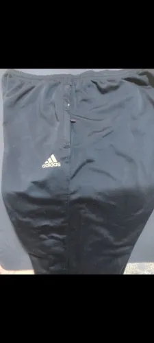 Calça Adidas tamanho G