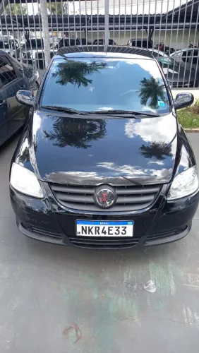 Volkswagen Fox  1.0mi Total Flex 8V 4P 2010