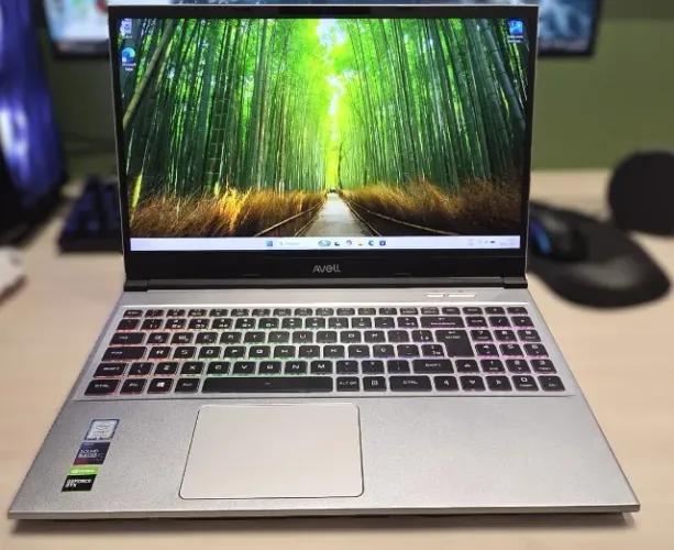 Notebook Avell A62 MUV | Core i7 | 16GB RAM | GTX 1660 Ti | Bateria Nova