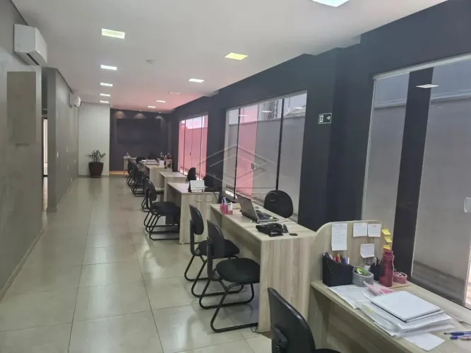 Comercial Casa em Bauru