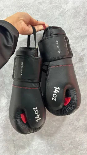 Luvas de Boxe/Muay Thai Outshock 14 Oz - Perfeito Estado
