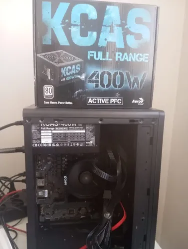 Fonte Gamer ATX Aerocool KCAS 400W 80 Plus + Gabinete Hayom