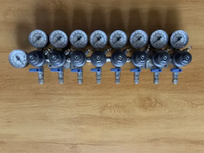 MANIFOLD 8 VIAS - CO2 e NO2