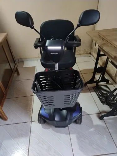 Quadriciclo adulto pra pessoas com alguma deficiência