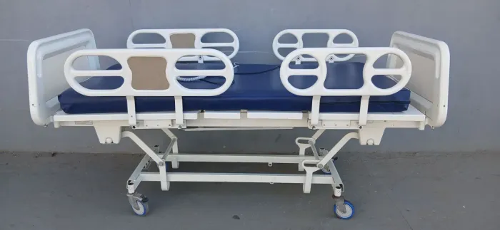 Cama hospitalar elétrica completa