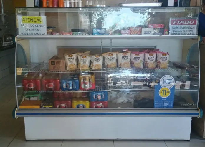 Balcão expositor