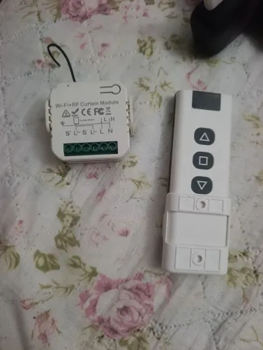 Módulo e controle sem fio wi-fi pra cortina elétrica