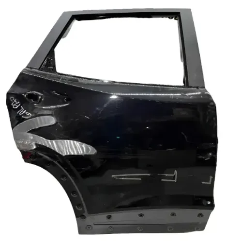 Porta Traseira Direita Chevrolet Tracker 2020 2021 2022 2023