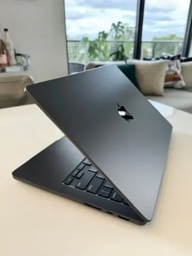 MacBook PRO M5 PRO 48GB 1TB 16 Polegadas - 11 Meses De Garantia - Pronta Entrega