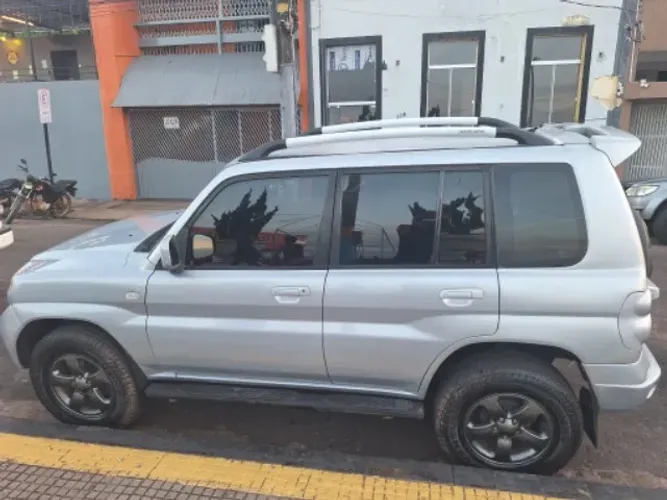 Mitsubishi Pajero TR4 2.0/ 2.0 Flex 16V 4X4 Mec. 2009