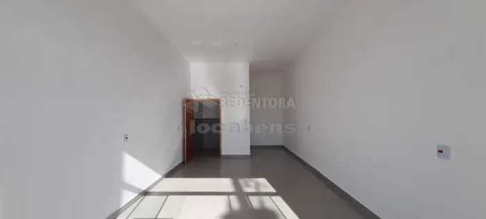 Sala comercial com banheiro com acessibilidade