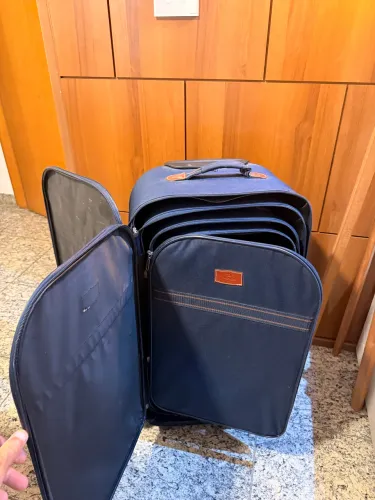 Conjunto de malas para viagem