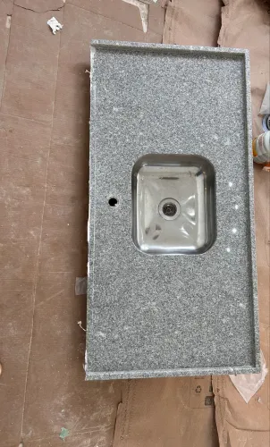 Pia de cozinha em granito cinza polido 120x60