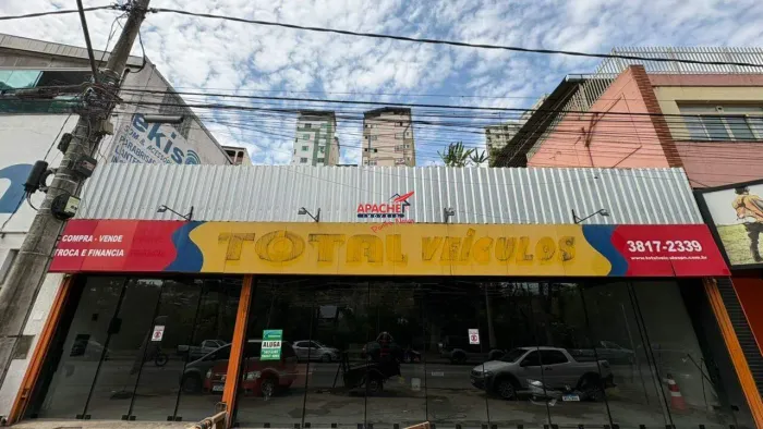 Loja comercial para aluguel com 297,35 m² no Centro de Ponte Nova/MG