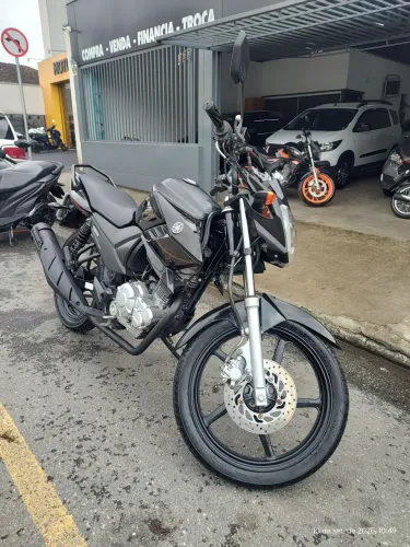 Moto muito bem cuidada!!! 