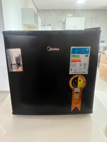 FRIGIBAR MIDEA 45L PRETO 220V