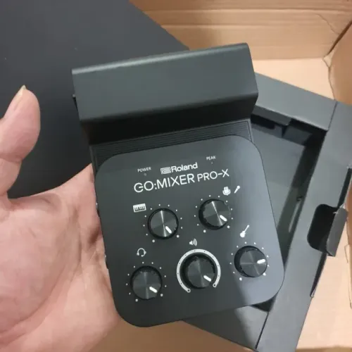 Placa de audio - Roland GO:MIXER Pro-x