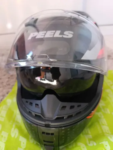 Capacete