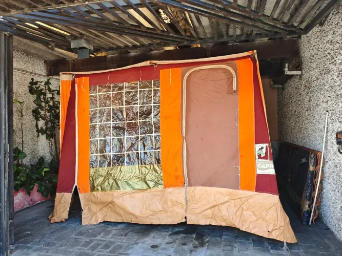 Barraca camping Capri década de 70