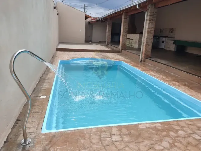 Casas Residenciais Área de LazerEdícula em Jardinópolis