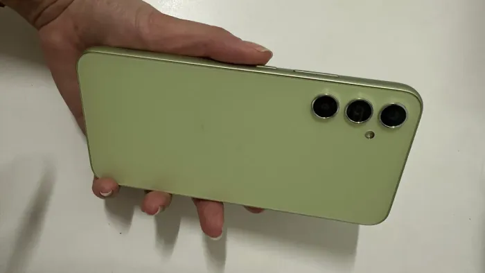 Vende-se Galaxy A34 5G praticamente novo! (Ligado só uma vez)