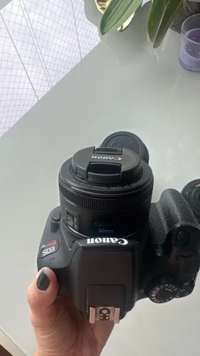 Camera canon eos rebel t6 