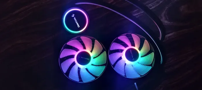 Water Cooler DeepCool GAMMAXX L240 A-RGB + Brindes Dissipador ARGB e HUB ARGB DP 12 p 5v