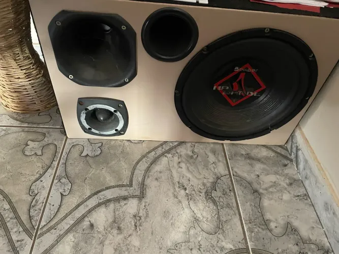 Caixa Trio Som Automotivo Bomber Upgrade 12 + Módulo Taramps TS 400x4