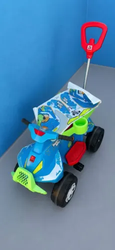 Carrinho de passeio infantil 
