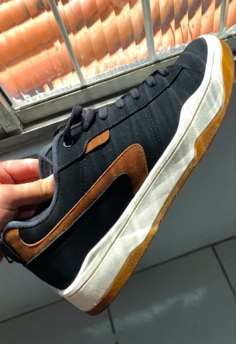 TENIS 43