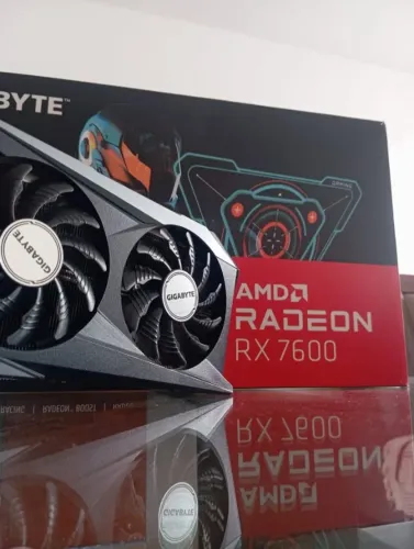 RX 7600 8GB GDDR6 (VENDO OU TROCO)