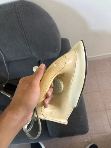 Ferro de passar roupa