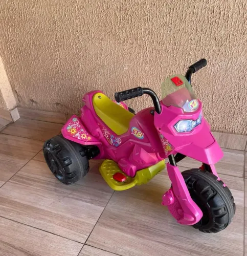 Moto elétrica Infantil
