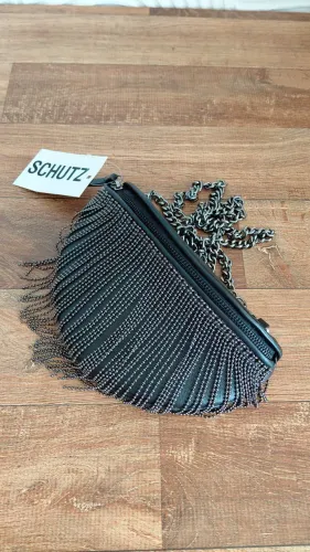 Bolsa em couro Schutz