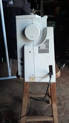 Maquina de bordado 