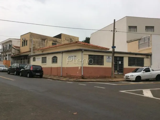 Casa à venda em Campinas, Parque Industrial, com 3 quartos, com 322.75 m²