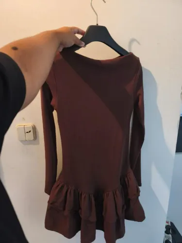 vendo vestido da zara 150 reais usado 2 vezes somente whatsapp *