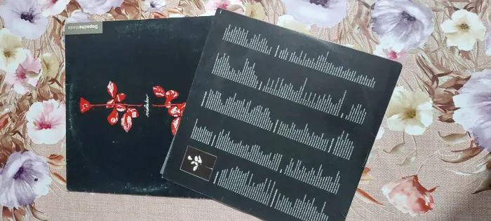 LP Depeche Mode Vinil Violator e Songs of Faith and Devotion