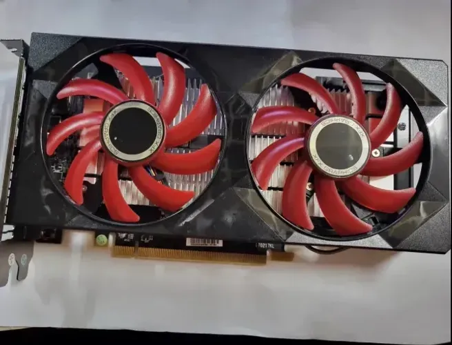 RX 550 4G XFX SEMINOVA
