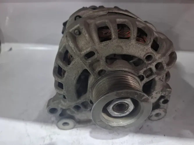 Alternador Polo 1.0 2019 orelha quebrada aproveitamento interno 15 km apenas mpi manual 3c