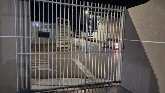 Portão de correr Usado