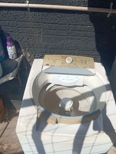 Vendo máquina de lavar BRASTEMP 13kg