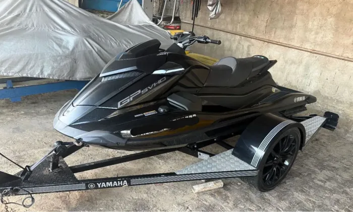 Jet YAMAHA modelo GP
