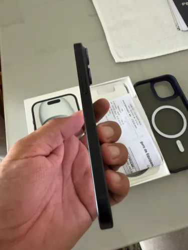iPhone 15 256G com todos acessórios e NF