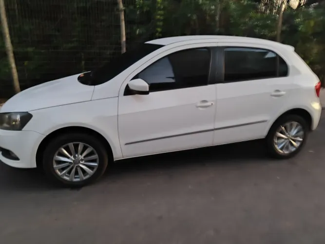 Volkswagen Gol Geração VI City Trendline 1.0 8V MI Total Flex Mec. 4P 2013