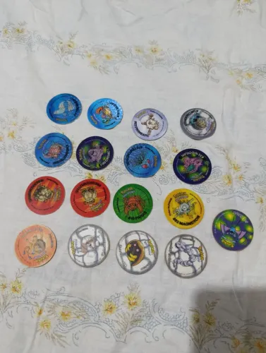 Tazos pokémon temos que pegar