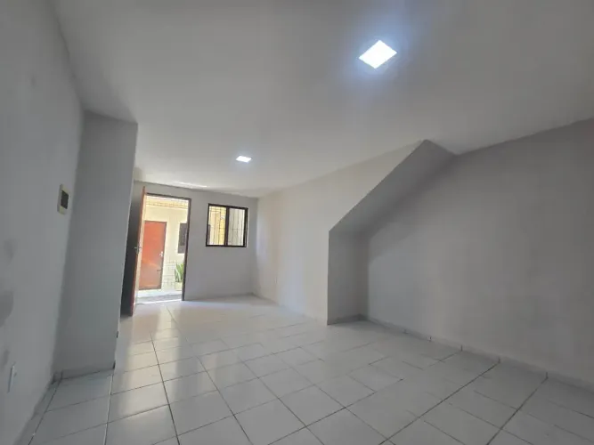 Apartamento Térreo no Bairro das Industrias com 2 Quartos com Lazer